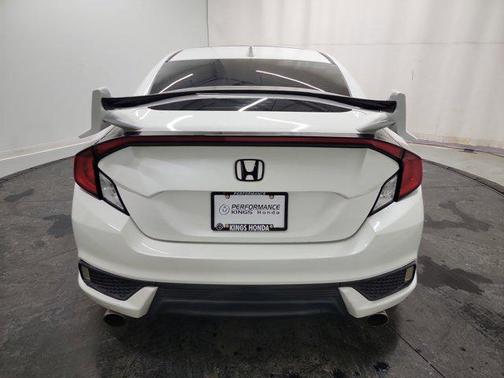 2016 Honda Civic Touring