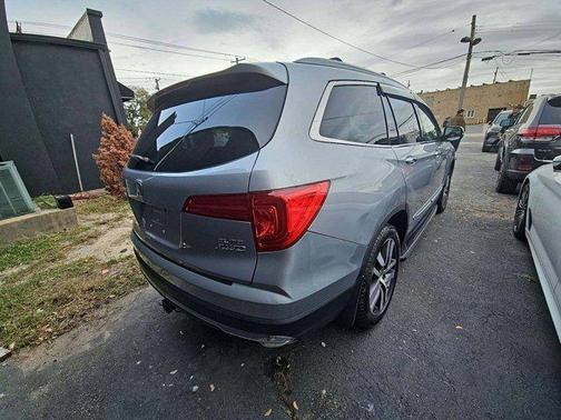 2017 Honda Pilot Elite