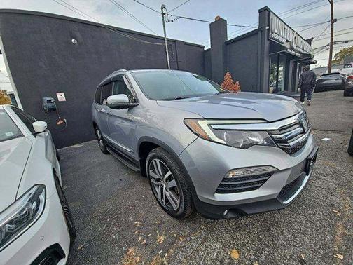 2017 Honda Pilot Elite