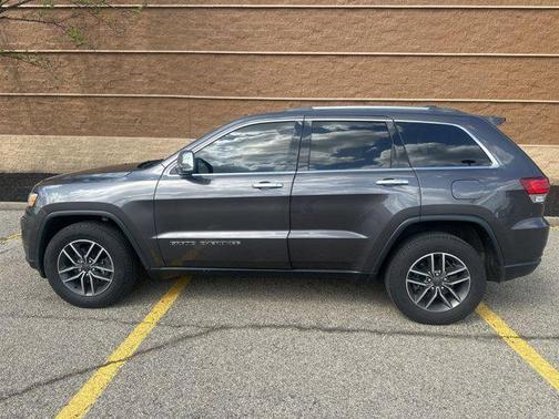 Granite Crystal Metallic Clearcoat 2020 Jeep Grand Cherokee Limited