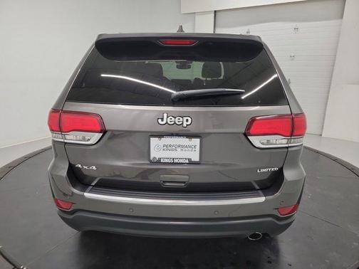 Granite Crystal Metallic Clearcoat 2020 Jeep Grand Cherokee Limited