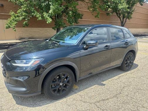 2024 Honda HR-V 2WD Sport