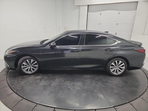 Caviar 2019 Lexus ES 350 Base