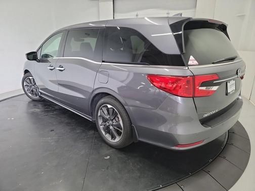 Gray 2024 Honda Odyssey Elite