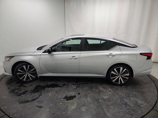 2019 Nissan Altima 2.5 SR