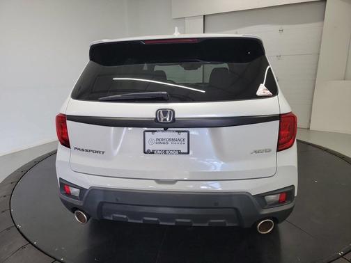 Platinum White Pearl 2022 Honda Passport AWD EX-L