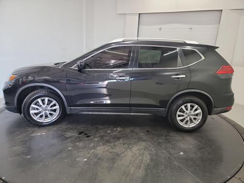 Magnetic Black 2017 Nissan Rogue SV