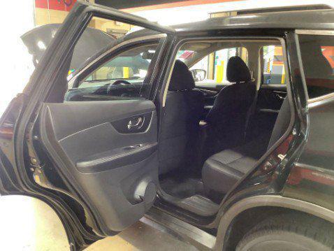 Magnetic Black 2017 Nissan Rogue SV