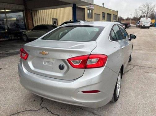 2017 Chevrolet Cruze LT