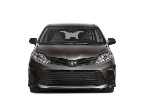 Celestial Silver Metallic 2019 Toyota Sienna XLE