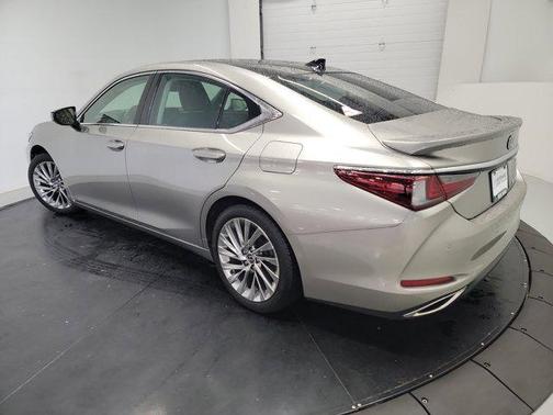 Atomic Silver 2020 Lexus ES 350 Luxury