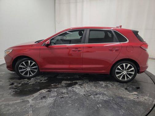 2018 Hyundai Elantra GT Base