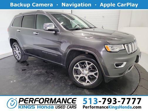 Granite Crystal Metallic Clearcoat 2019 Jeep Grand Cherokee Overland
