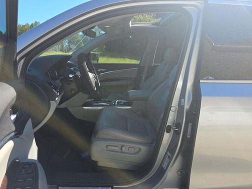 Lunar Silver Metallic 2018 Acura MDX 3.5L