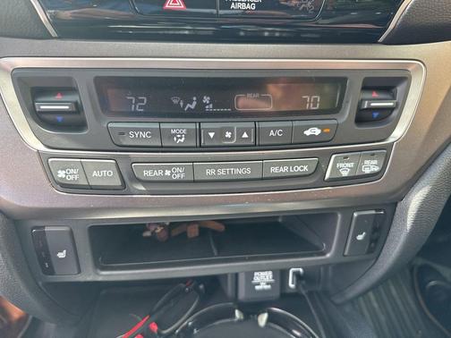 Modern Steel Metallic 2020 Honda Pilot AWD EX-L