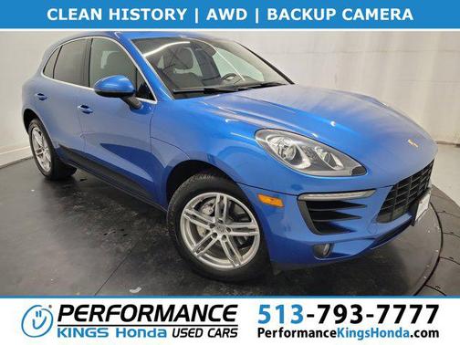 Blue 2016 Porsche Macan Macan S