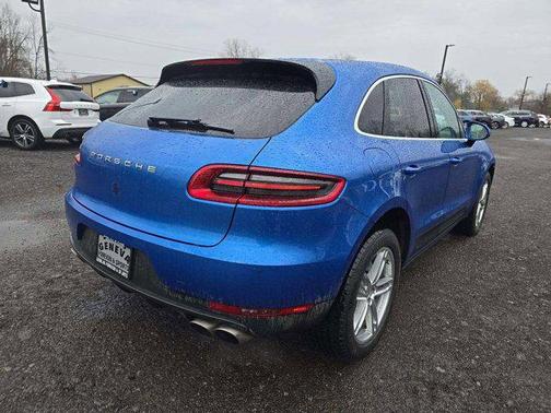 2016 Porsche Macan S