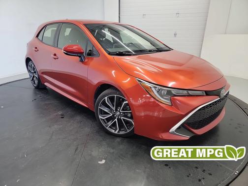Paprika Metallic 2019 Toyota Corolla XSE