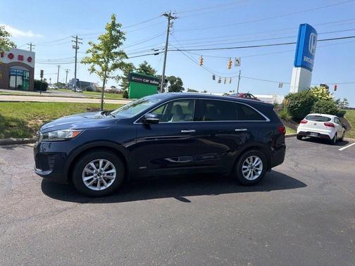 Blaze Blue 2019 Kia Sorento LX