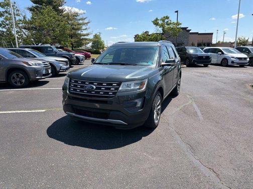 Guard Metallic 2016 Ford Explorer Limited