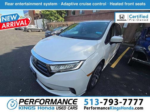 Platinum White Pearl 2024 Honda Odyssey Touring