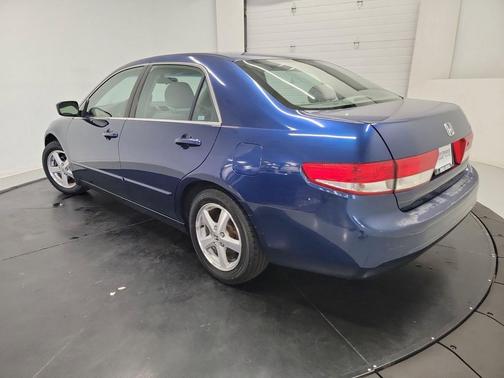 Sapphire Blue Pearl 2004 Honda Accord EX