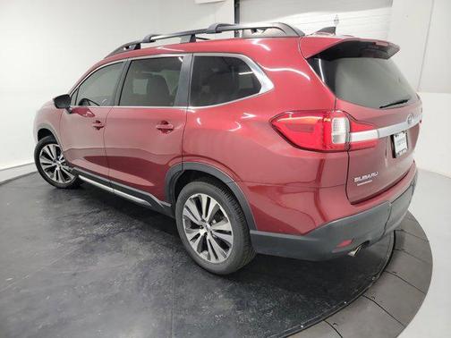 Crimson Red Pearl 2022 Subaru Ascent Limited 8-Passenger