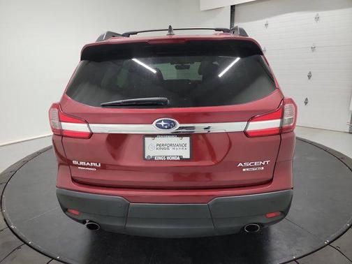 Crimson Red Pearl 2022 Subaru Ascent Limited 8-Passenger
