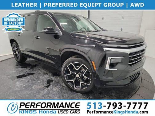 Mosaic Black Metallic 2025 Chevrolet Traverse High Country