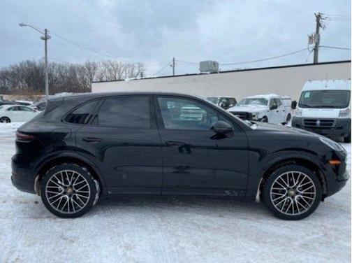 2020 Porsche Cayenne Cayenne