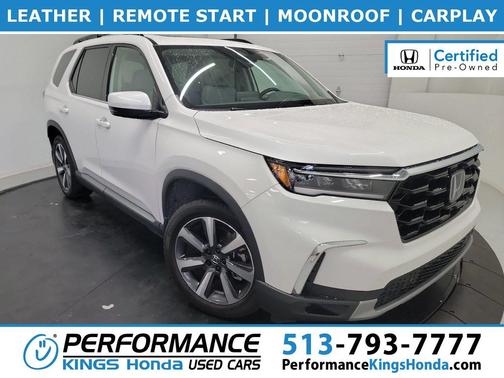 Platinum White Pearl 2025 Honda Pilot Touring 8-Passenger