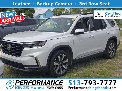 Platinum White Pearl 2025 Honda Pilot Touring 8-Passenger