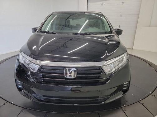 Crystal Black Pearl 2021 Honda Odyssey EX-L
