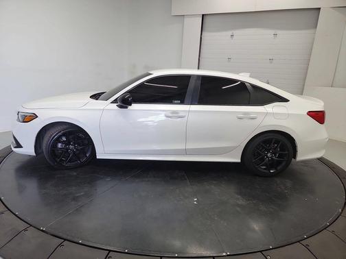 Platinum White Pearl 2024 Honda Civic Sport