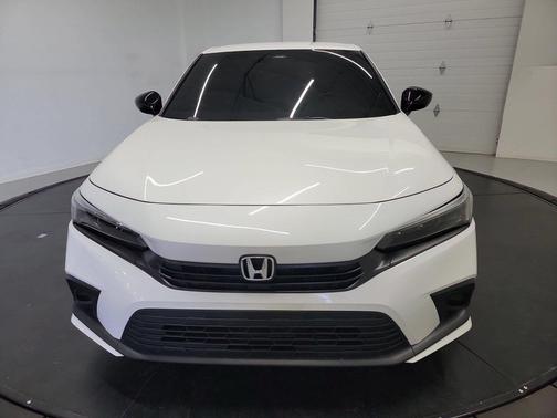 Platinum White Pearl 2024 Honda Civic Sport