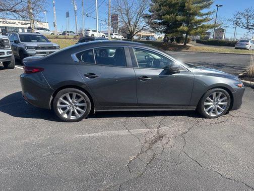 2019 Mazda Mazda3 FWD w/Preferred Package