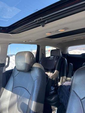 2017 Chevrolet Traverse 2LT