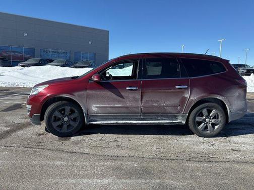 2017 Chevrolet Traverse 2LT
