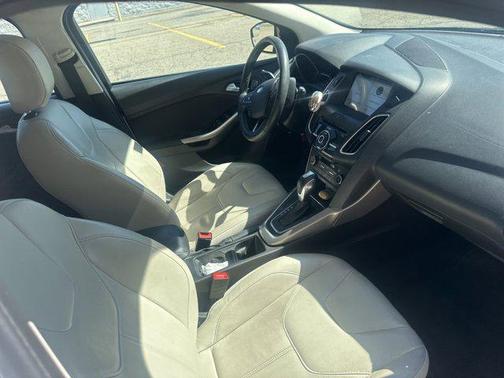 2016 Ford Focus Titanium