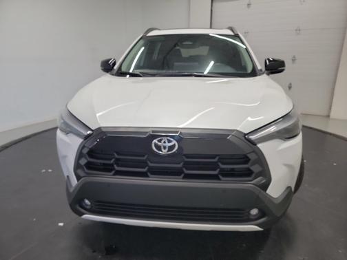 Pearl 2026 Toyota Corolla Cross XLE