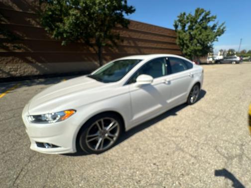 White Platinum Metallic Tri-Coat 2015 Ford Fusion Titanium