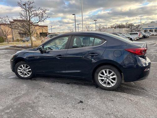 2016 Mazda Mazda3 i Sport