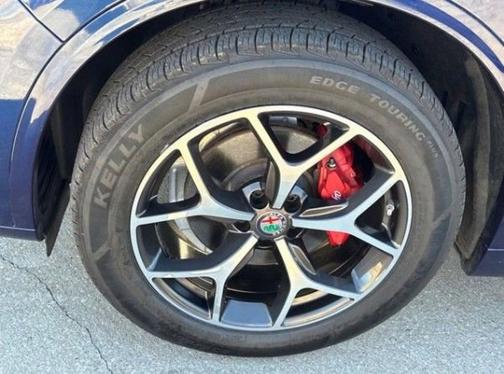 Montecarlo Blue Metallic 2021 Alfa Romeo Stelvio Ti