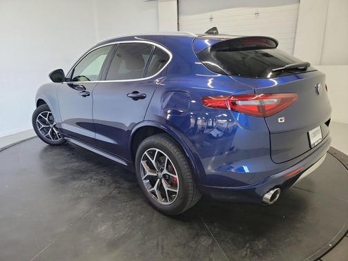 Montecarlo Blue Metallic 2021 Alfa Romeo Stelvio Ti