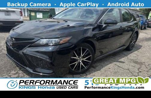 2022 Toyota Camry SE