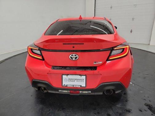 Track bRed 2022 Toyota GR86 Premium