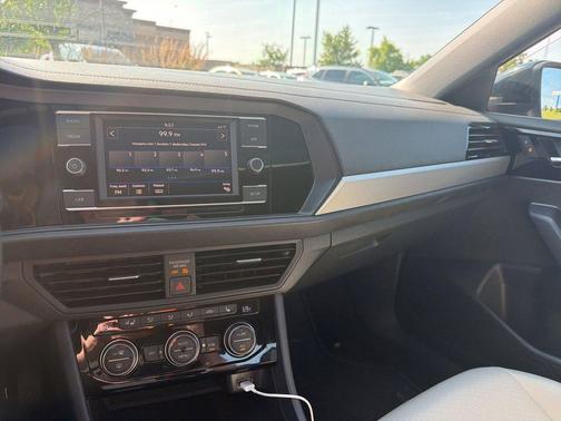 Tornado Red 2019 Volkswagen Jetta 1.4T SE