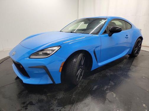 2024 Toyota GR86 Premium