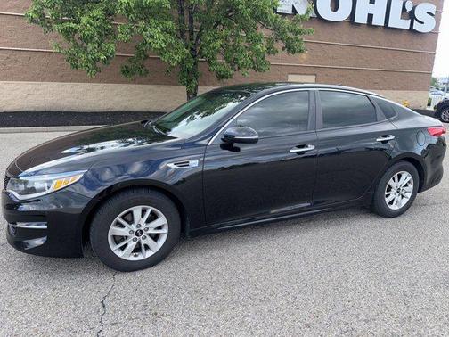 Ebony Black 2018 Kia Optima LX