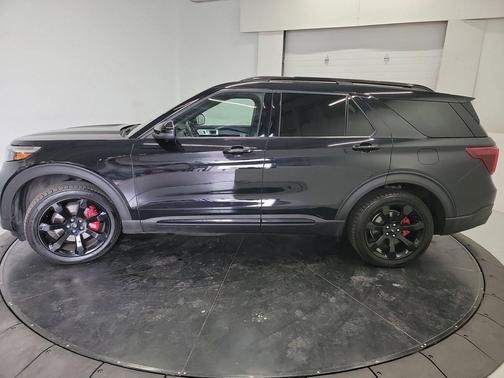 Agate Black Metallic 2020 Ford Explorer ST